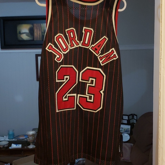 Mens Basketball jersey - Picture 6 of 7